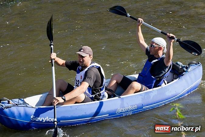 Zdjęcie w galerii na portalu naszraciborz.pl: Siedemdziesiąt kilometrów Odrą z czeskiego Bogumina do Raciborza i Kędzierzyna wiadomości z regionu