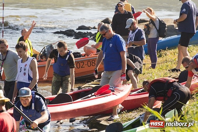 Zdjęcie w galerii na portalu naszraciborz.pl: Siedemdziesiąt kilometrów Odrą z czeskiego Bogumina do Raciborza i Kędzierzyna wiadomości z regionu