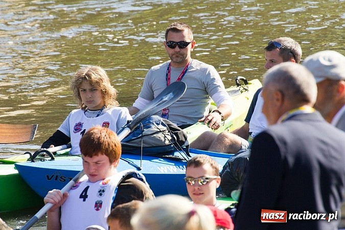 Zdjęcie w galerii na portalu naszraciborz.pl: Siedemdziesiąt kilometrów Odrą z czeskiego Bogumina do Raciborza i Kędzierzyna wiadomości z regionu