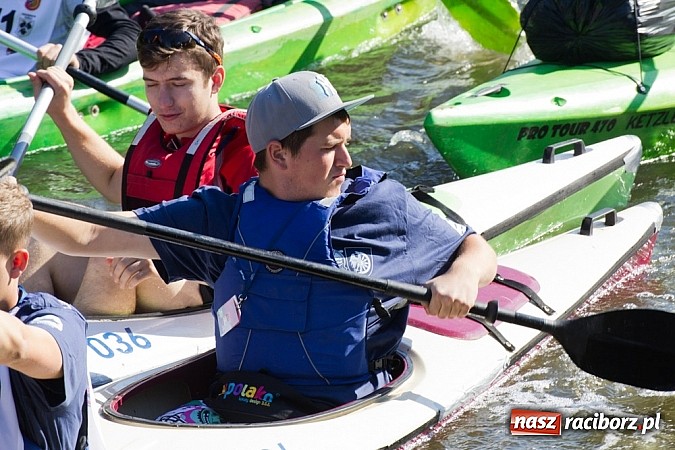 Zdjęcie w galerii na portalu naszraciborz.pl: Siedemdziesiąt kilometrów Odrą z czeskiego Bogumina do Raciborza i Kędzierzyna wiadomości z regionu