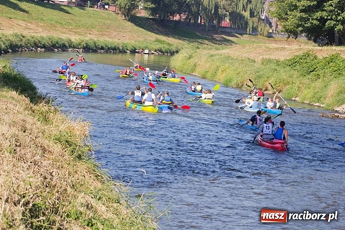 Zdjęcie w galerii na portalu naszraciborz.pl: Siedemdziesiąt kilometrów Odrą z czeskiego Bogumina do Raciborza i Kędzierzyna wiadomości z regionu
