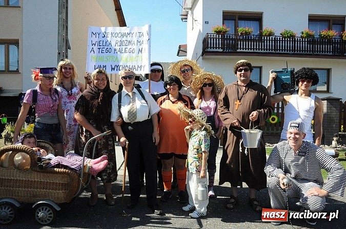 Zdjęcie w galerii na portalu naszraciborz.pl: Dożynki Gminy Krzyżanowice - gigantyczny korowód w Bolesławiu wiadomości z regionu