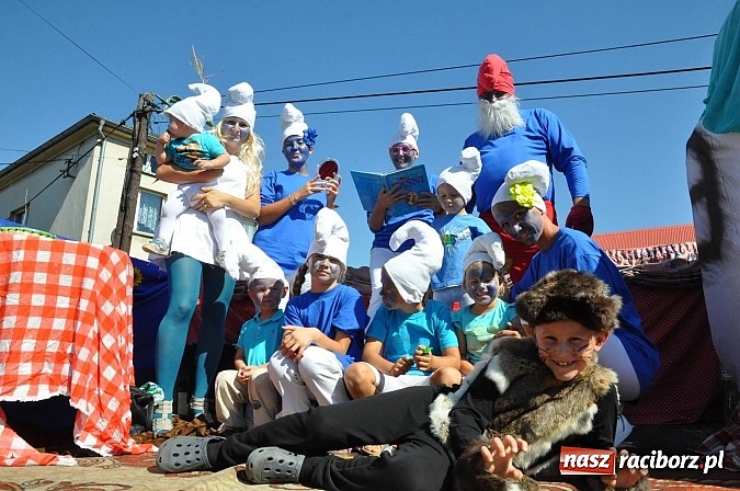 Zdjęcie w galerii na portalu naszraciborz.pl: Dożynki Gminy Krzyżanowice - gigantyczny korowód w Bolesławiu wiadomości z regionu