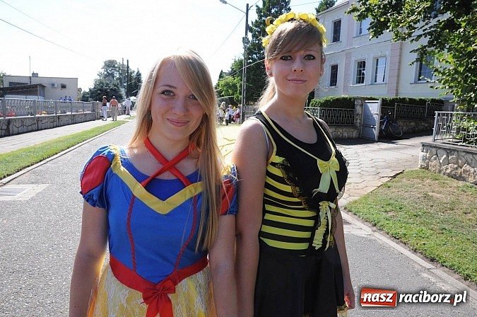 Zdjęcie w galerii na portalu naszraciborz.pl: Dożynki Gminy Krzyżanowice - gigantyczny korowód w Bolesławiu wiadomości z regionu