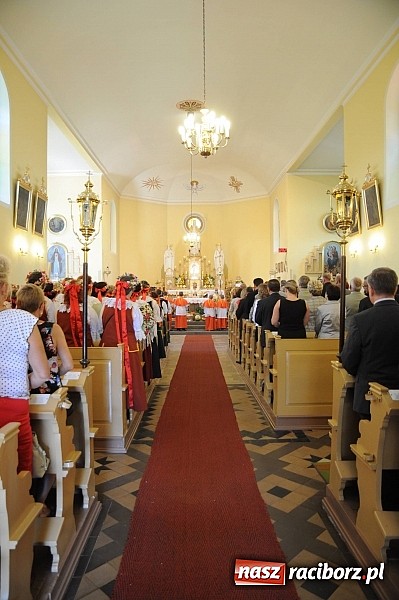 Zdjęcie w galerii na portalu naszraciborz.pl: Dożynki Gminy Krzyżanowice - gigantyczny korowód w Bolesławiu wiadomości z regionu