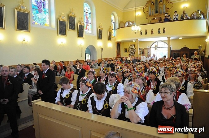 Zdjęcie w galerii na portalu naszraciborz.pl: Dożynki Gminy Krzyżanowice - gigantyczny korowód w Bolesławiu wiadomości z regionu