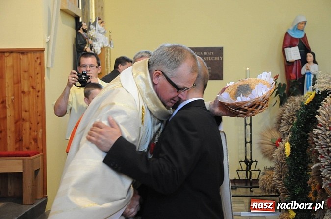 Zdjęcie w galerii na portalu naszraciborz.pl: Dożynki Gminy Krzyżanowice - gigantyczny korowód w Bolesławiu wiadomości z regionu