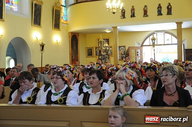 Zdjęcie w galerii na portalu naszraciborz.pl: Dożynki Gminy Krzyżanowice - gigantyczny korowód w Bolesławiu wiadomości z regionu