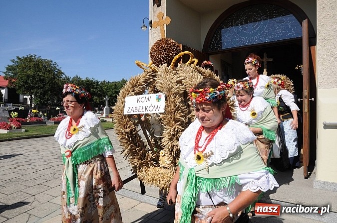 Zdjęcie w galerii na portalu naszraciborz.pl: Dożynki Gminy Krzyżanowice - gigantyczny korowód w Bolesławiu wiadomości z regionu