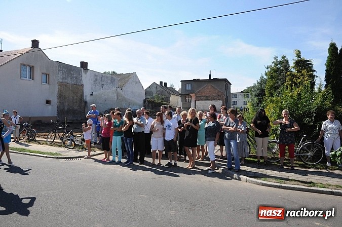 Zdjęcie w galerii na portalu naszraciborz.pl: Dożynki Gminy Krzyżanowice - gigantyczny korowód w Bolesławiu wiadomości z regionu