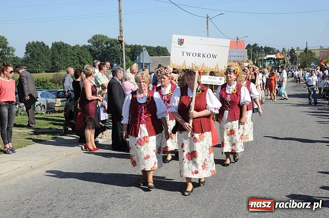 Zdjęcie w galerii na portalu naszraciborz.pl: Dożynki Gminy Krzyżanowice - gigantyczny korowód w Bolesławiu wiadomości z regionu