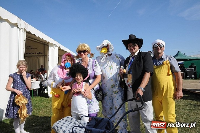 Zdjęcie w galerii na portalu naszraciborz.pl: Dożynki Gminy Krzyżanowice - gigantyczny korowód w Bolesławiu wiadomości z regionu
