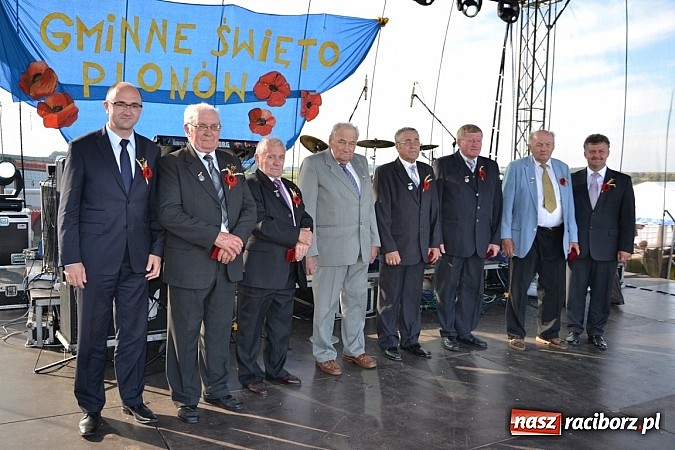 Zdjęcie w galerii na portalu naszraciborz.pl: Dożynki Gminy Krzyżanowice - gigantyczny korowód w Bolesławiu wiadomości z regionu