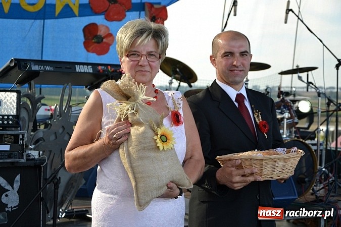 Zdjęcie w galerii na portalu naszraciborz.pl: Dożynki Gminy Krzyżanowice - gigantyczny korowód w Bolesławiu wiadomości z regionu