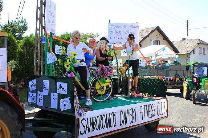 Zdjęcie w galerii na portalu naszraciborz.pl: Dożynki w Samborowicach z policyjnym patrolem i piękną koroną wiadomości z regionu