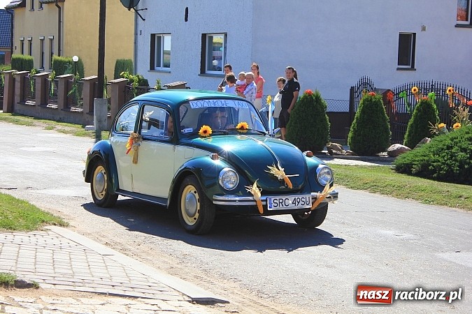 Zdjęcie w galerii na portalu naszraciborz.pl: W Makowie rowerowy korowód dożynkowy wiadomości z regionu