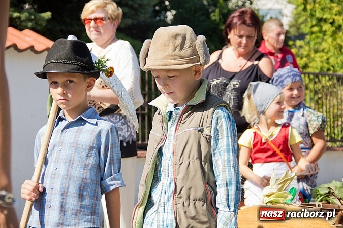 Zdjęcie w galerii na portalu naszraciborz.pl: Morawskie święto plonów w Borucinie wiadomości z regionu