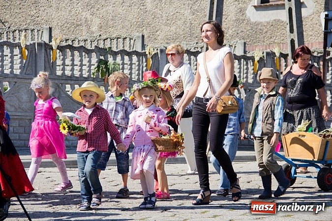 Zdjęcie w galerii na portalu naszraciborz.pl: Morawskie święto plonów w Borucinie wiadomości z regionu