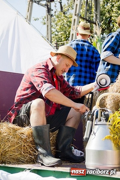 Zdjęcie w galerii na portalu naszraciborz.pl: Morawskie święto plonów w Borucinie wiadomości z regionu