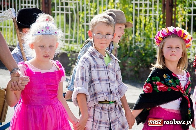 Zdjęcie w galerii na portalu naszraciborz.pl: Morawskie święto plonów w Borucinie wiadomości z regionu