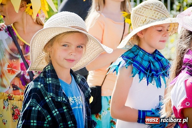 Zdjęcie w galerii na portalu naszraciborz.pl: Morawskie święto plonów w Borucinie wiadomości z regionu
