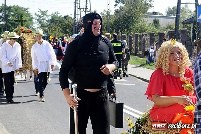 Zdjęcie w galerii na portalu naszraciborz.pl: Delegacja z Bliskiego Wschodu na dożynkach w Wojnowicach wiadomości z regionu