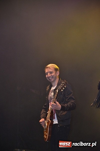 Zdjęcie w galerii na portalu naszraciborz.pl: Dożynki w Bolesławiu - kabaret i Łzy na wieczór wiadomości z regionu