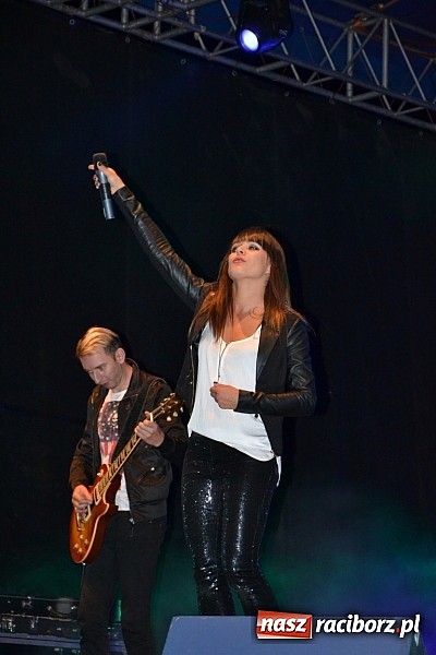 Zdjęcie w galerii na portalu naszraciborz.pl: Dożynki w Bolesławiu - kabaret i Łzy na wieczór wiadomości z regionu