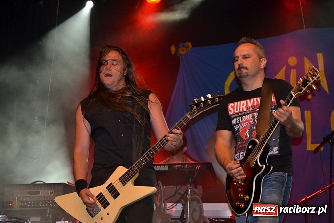 Zdjęcie w galerii na portalu naszraciborz.pl: Dożynki w Bolesławiu - kabaret i Łzy na wieczór wiadomości z regionu