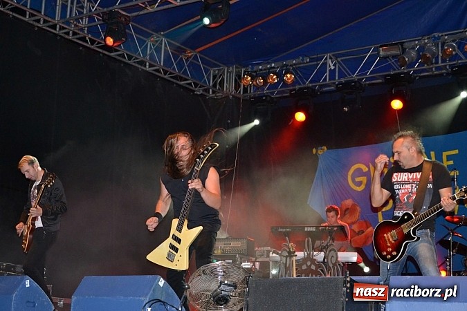 Zdjęcie w galerii na portalu naszraciborz.pl: Dożynki w Bolesławiu - kabaret i Łzy na wieczór wiadomości z regionu