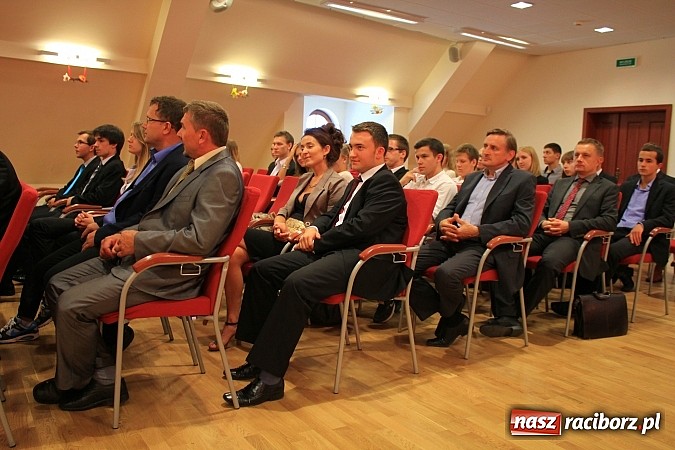 Zdjęcie w galerii na portalu naszraciborz.pl: Najzdolniejsi uczniowie zostali nagrodzeni wiadomości z regionu