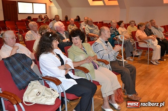 Zdjęcie w galerii na portalu naszraciborz.pl: Historia raciborskich pomników Eichendorffa wiadomości z regionu