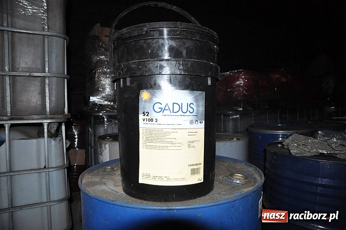 Zdjęcie w galerii na portalu naszraciborz.pl: Bomba ekologiczna w Zabełkowie! Firma z Chybia zwiozła tu setki beczek z chemikaliami wiadomości z regionu