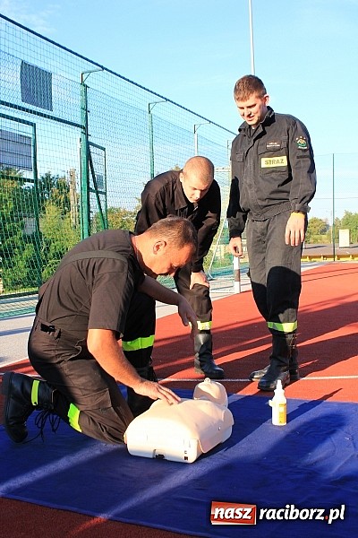 Zdjęcie w galerii na portalu naszraciborz.pl: Halo, czy mnie słyszysz? Pierwsza pomoc w Rzuchowie wiadomości z regionu