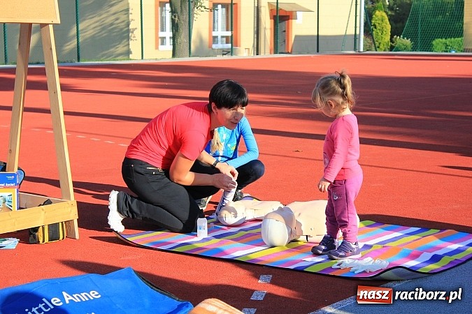 Zdjęcie w galerii na portalu naszraciborz.pl: Halo, czy mnie słyszysz? Pierwsza pomoc w Rzuchowie wiadomości z regionu