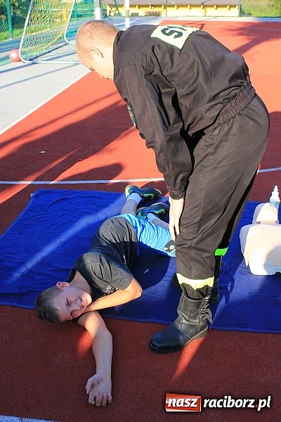 Zdjęcie w galerii na portalu naszraciborz.pl: Halo, czy mnie słyszysz? Pierwsza pomoc w Rzuchowie wiadomości z regionu