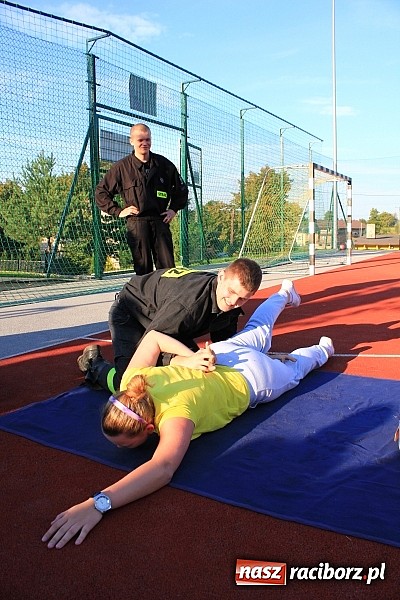 Zdjęcie w galerii na portalu naszraciborz.pl: Halo, czy mnie słyszysz? Pierwsza pomoc w Rzuchowie wiadomości z regionu