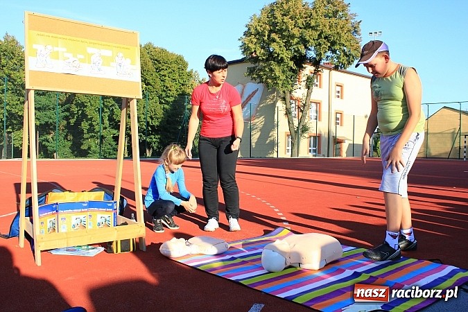 Zdjęcie w galerii na portalu naszraciborz.pl: Halo, czy mnie słyszysz? Pierwsza pomoc w Rzuchowie wiadomości z regionu