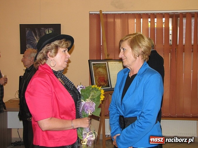 Zdjęcie w galerii na portalu naszraciborz.pl: Batik na ścianach RCI wiadomości z regionu