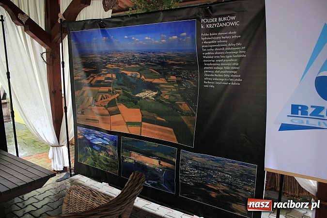 Zdjęcie w galerii na portalu naszraciborz.pl: Akcja antyterrorystów w Nieboczowach. Tu nie ma miejsca na pomyłki wiadomości z regionu