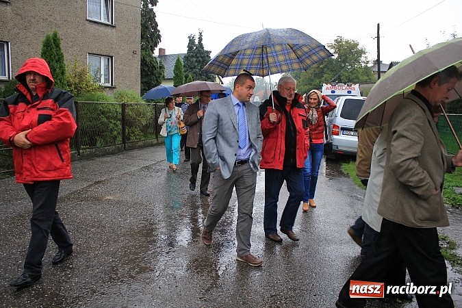 Zdjęcie w galerii na portalu naszraciborz.pl: Akcja antyterrorystów w Nieboczowach. Tu nie ma miejsca na pomyłki wiadomości z regionu