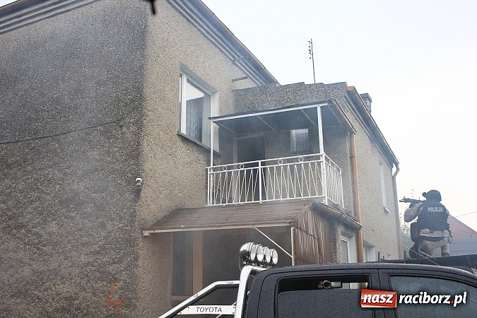 Zdjęcie w galerii na portalu naszraciborz.pl: Akcja antyterrorystów w Nieboczowach. Tu nie ma miejsca na pomyłki wiadomości z regionu