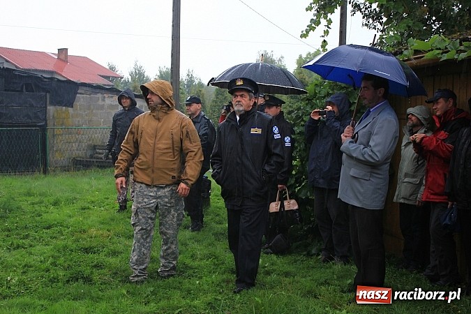 Zdjęcie w galerii na portalu naszraciborz.pl: Akcja antyterrorystów w Nieboczowach. Tu nie ma miejsca na pomyłki wiadomości z regionu