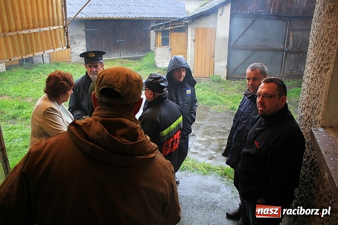 Zdjęcie w galerii na portalu naszraciborz.pl: Akcja antyterrorystów w Nieboczowach. Tu nie ma miejsca na pomyłki wiadomości z regionu