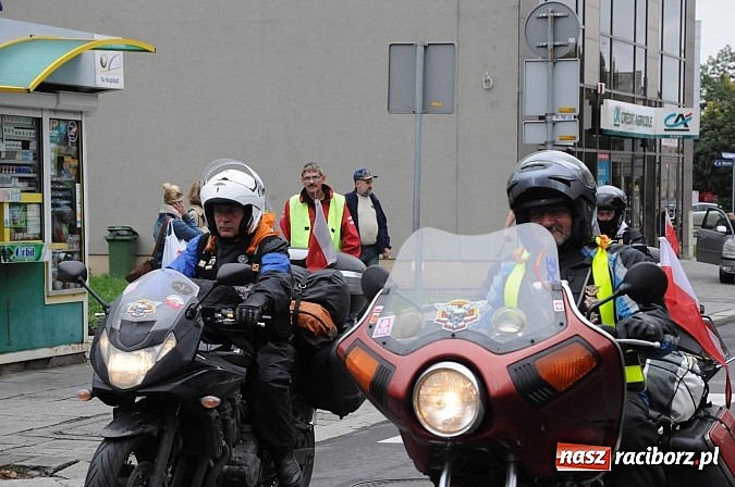 Zdjęcie w galerii na portalu naszraciborz.pl: XIII Rajd Katyński zawitał dziś do Raciborza wiadomości z regionu