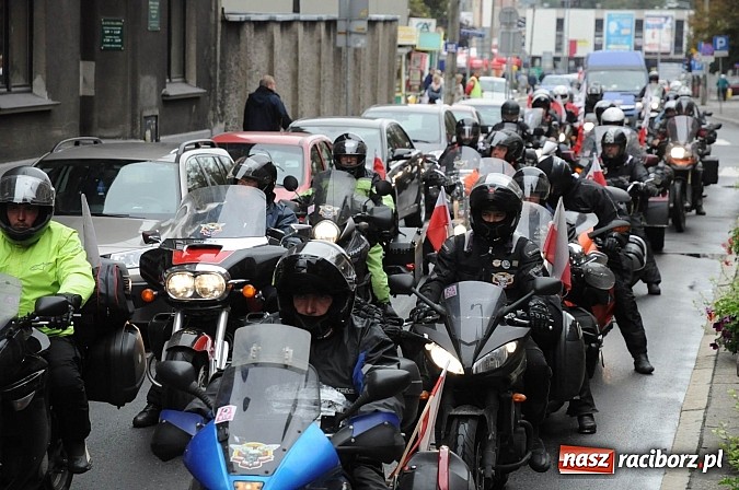 Zdjęcie w galerii na portalu naszraciborz.pl: XIII Rajd Katyński zawitał dziś do Raciborza wiadomości z regionu