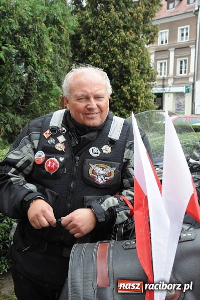 Zdjęcie w galerii na portalu naszraciborz.pl: XIII Rajd Katyński zawitał dziś do Raciborza wiadomości z regionu