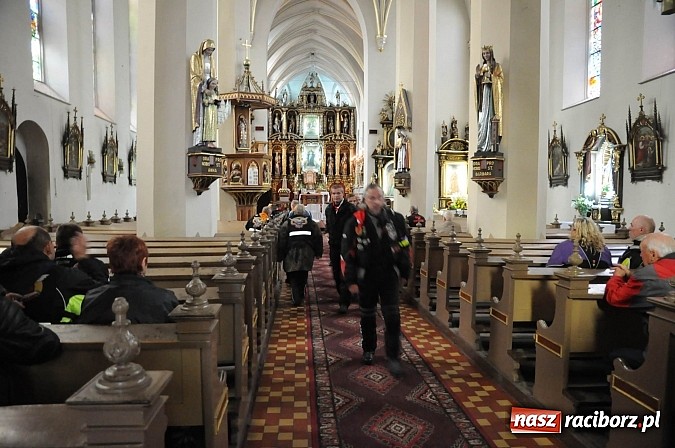 Zdjęcie w galerii na portalu naszraciborz.pl: XIII Rajd Katyński zawitał dziś do Raciborza wiadomości z regionu