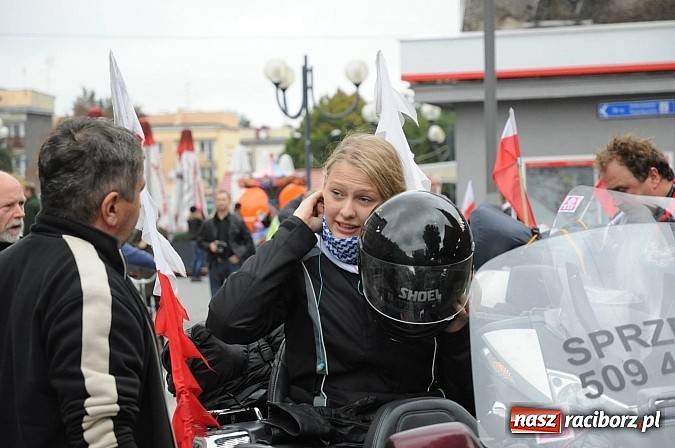 Zdjęcie w galerii na portalu naszraciborz.pl: XIII Rajd Katyński zawitał dziś do Raciborza wiadomości z regionu