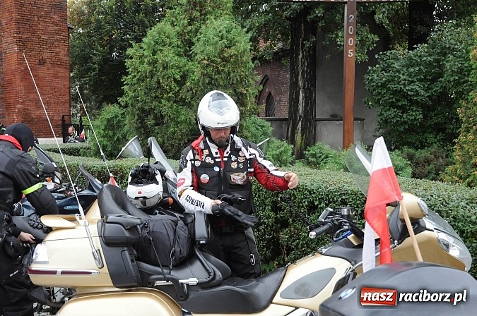 Zdjęcie w galerii na portalu naszraciborz.pl: XIII Rajd Katyński zawitał dziś do Raciborza wiadomości z regionu